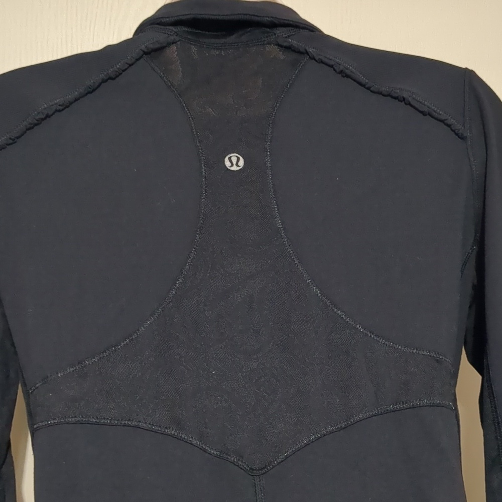 Lululemon Athletica Track Jacket Women's Half Zip Long Sleeve size 4 - Picture 3 of 7